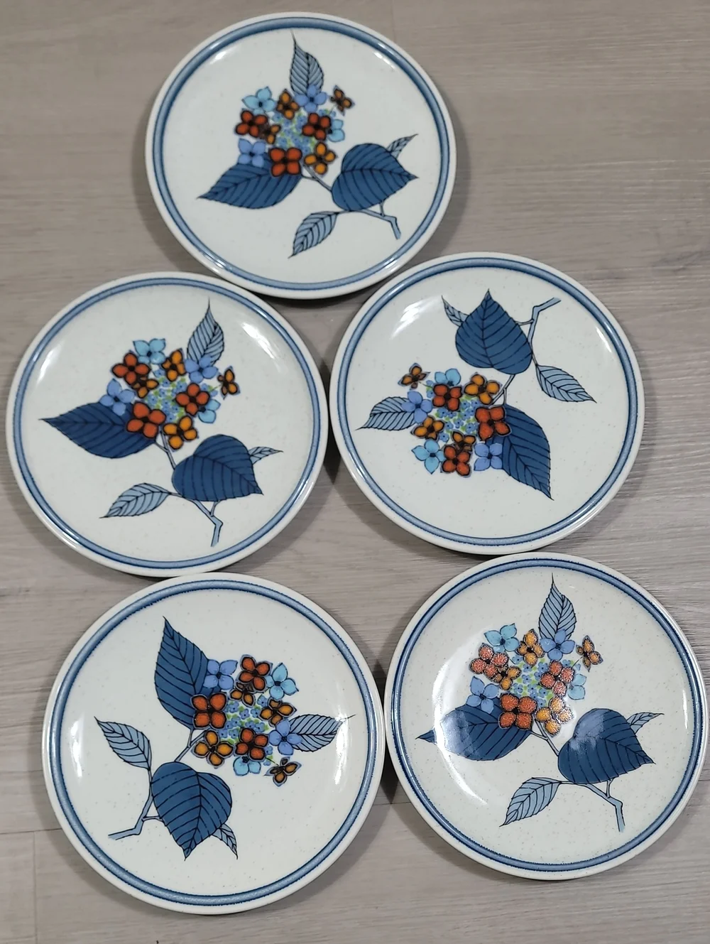 Vintage Mikasa Cordon Bleu Floral Salad Plates Set of 5 Cottagecore Speckled
